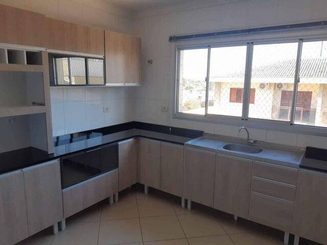 Apartamento para Locação em Arapongas - 3