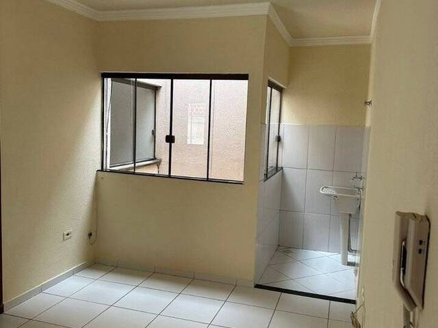 Apartamento para Locação em Arapongas - 4