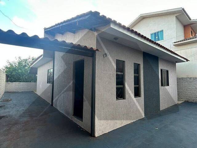 Casa para Locação em Arapongas - 2