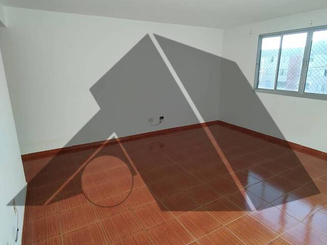 Apartamento para Locação em Arapongas - 4