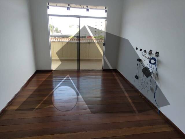 Apartamento para Locação em Arapongas - 5