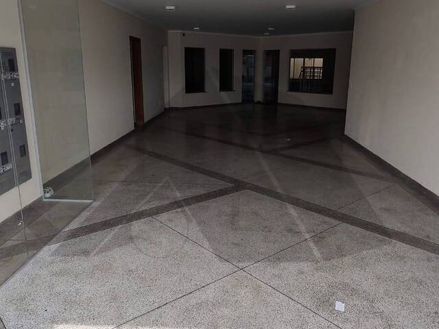 #443 - Sala Comercial para Locação em Arapongas - PR - 2